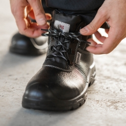 Bota Maputo S3 de Acero con PU SRC - FOR WALK