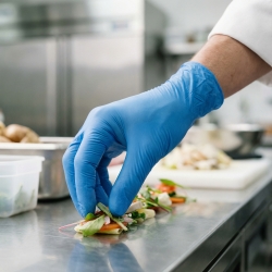 Caja 100 Guantes de Nitrilo XLight - GLOVA